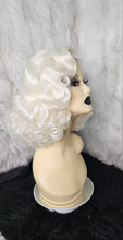 Load image into Gallery viewer, *Ready to ship platinum blonde
