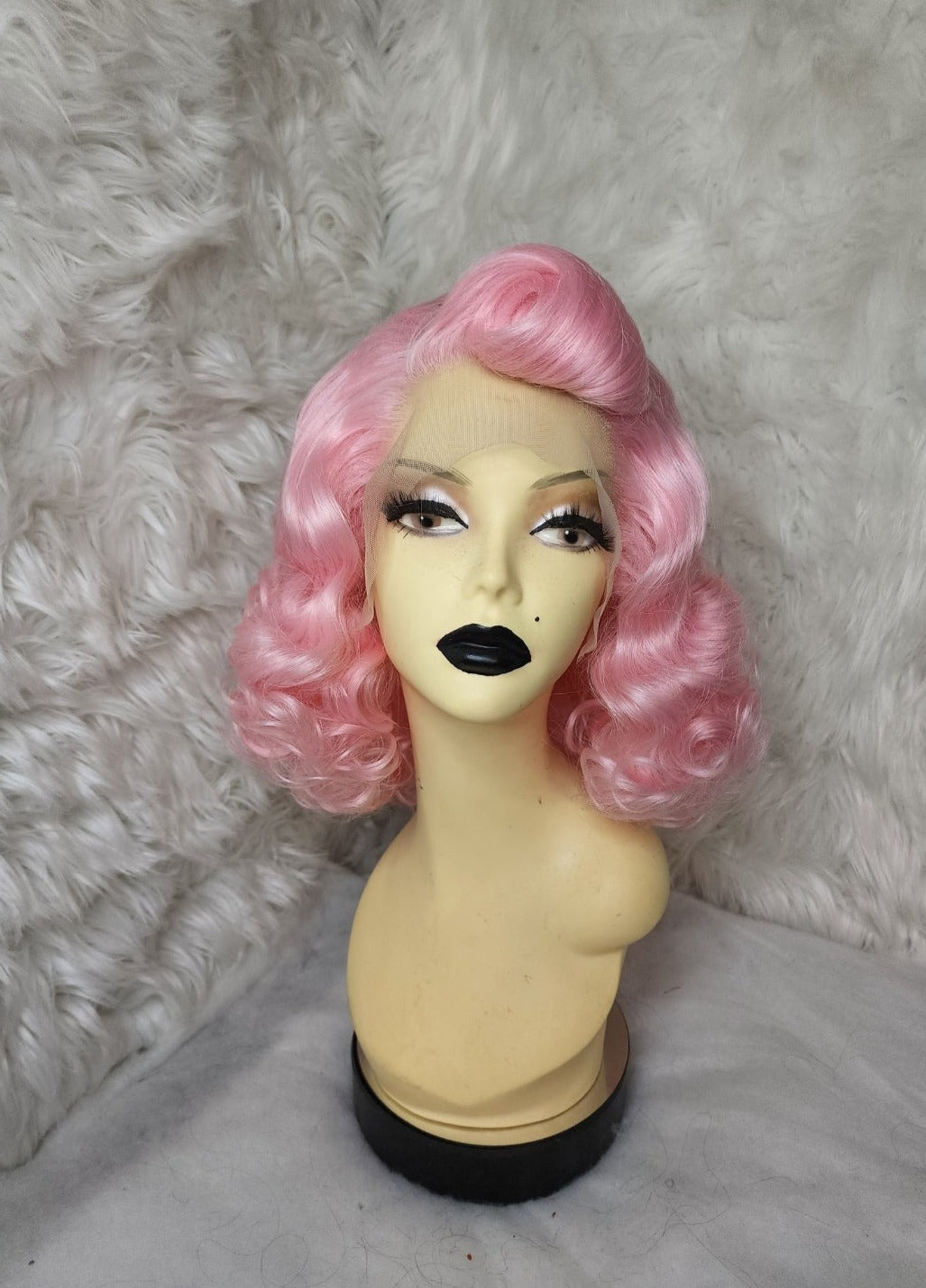 50's inspired wig with a suicide roll